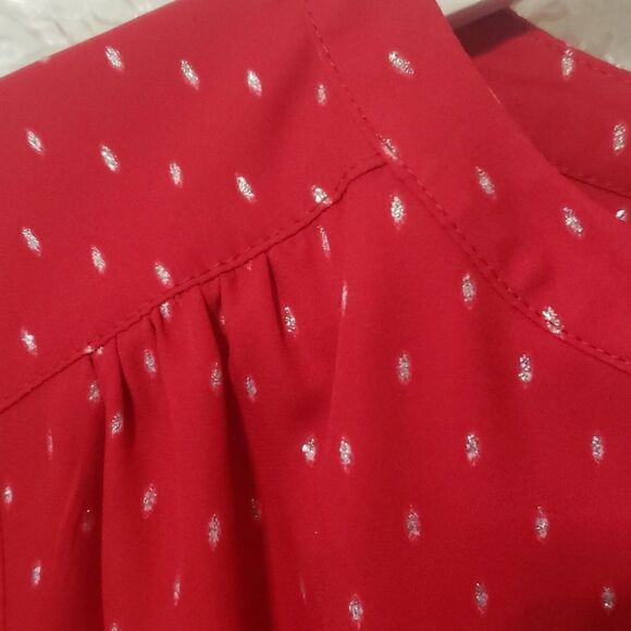 Radiant red blouse with silver detail - Picture 5 of 6
